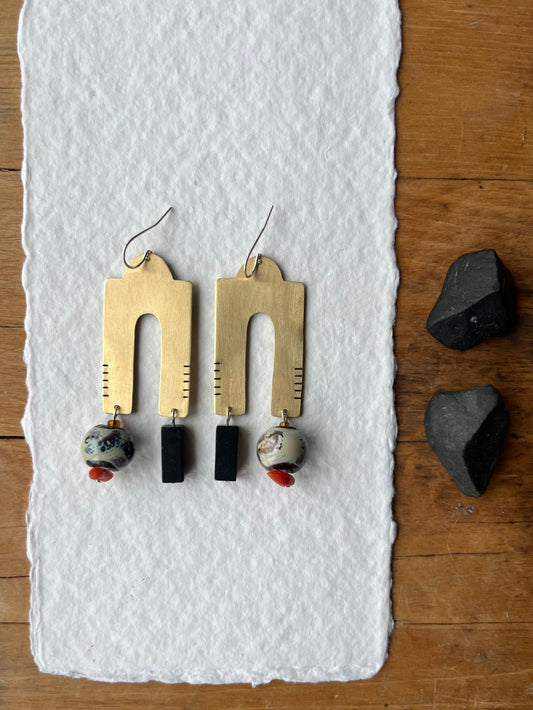 Asymmetric Arched Dreamers